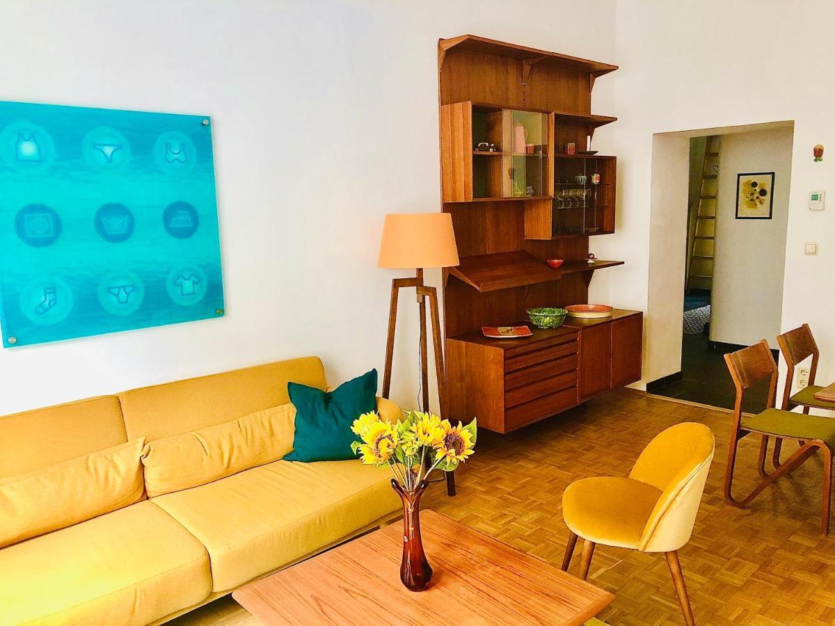 Vintage Design Apartment Wien